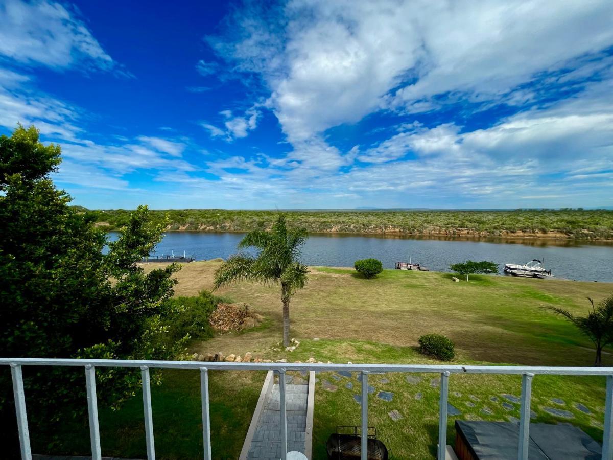 10 On Aquavista Addo River View Apartment *